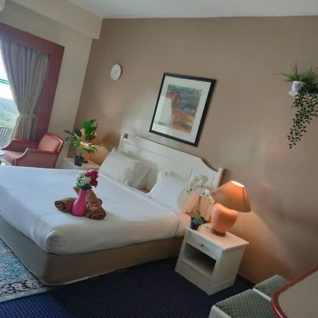 Seaview Deluxe Studio Couples Room S Tanjung Bungah (Penang) Eksteriør bilde