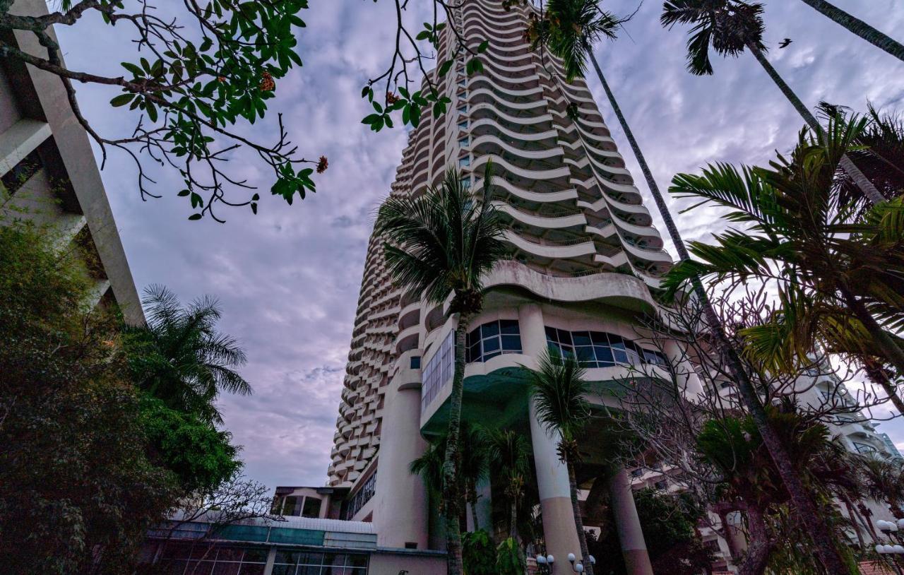 Seaview Deluxe Studio Couples Room S Tanjung Bungah (Penang) Eksteriør bilde